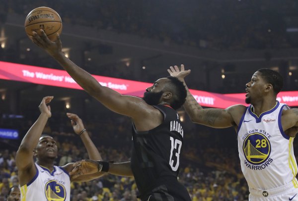 Arenas: Rockets đã thực hiện 2